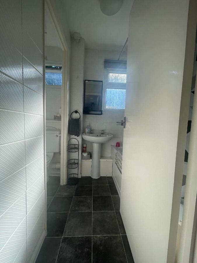 2 Bedroom Holiday Chalet Near Bude Kilkhampton المظهر الخارجي الصورة